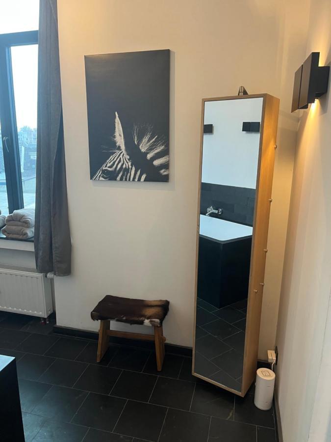 Peter House Bed & Breakfast Nivelles Bagian luar foto