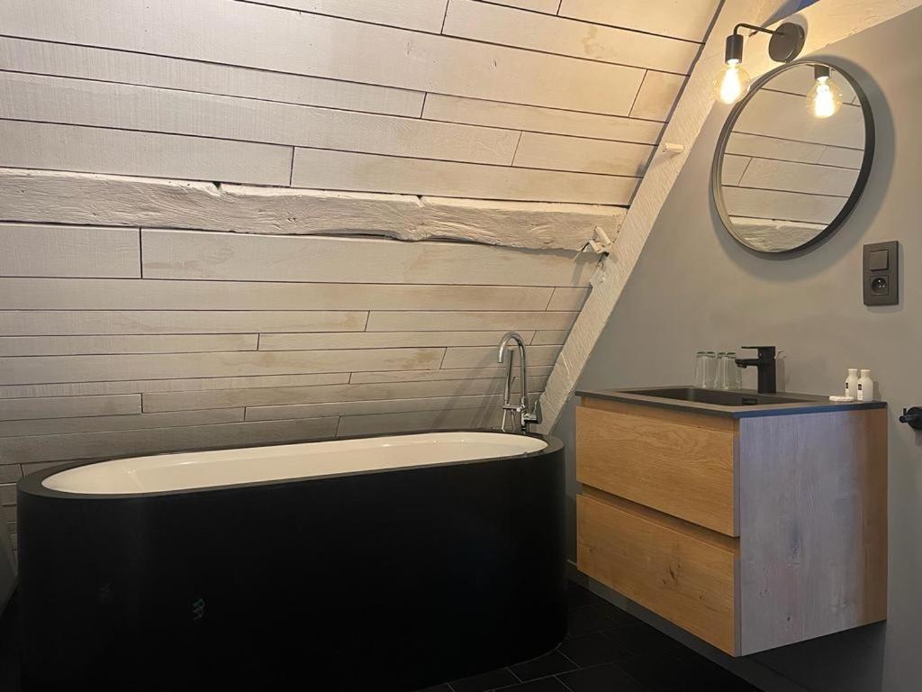 Peter House Bed & Breakfast Nivelles Bagian luar foto